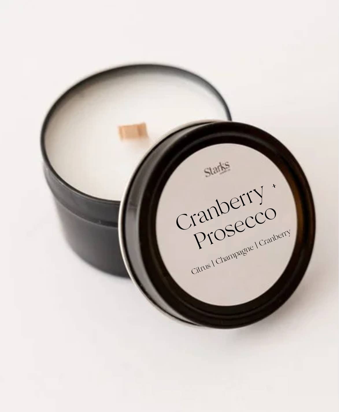 Starks candle co. – wholesale Reseljus – Tranbär Prosecco Ljusstake i Plåtburk0