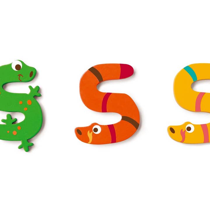 3 Assorted Styles Wooden Letter S for wholesale by DAM
