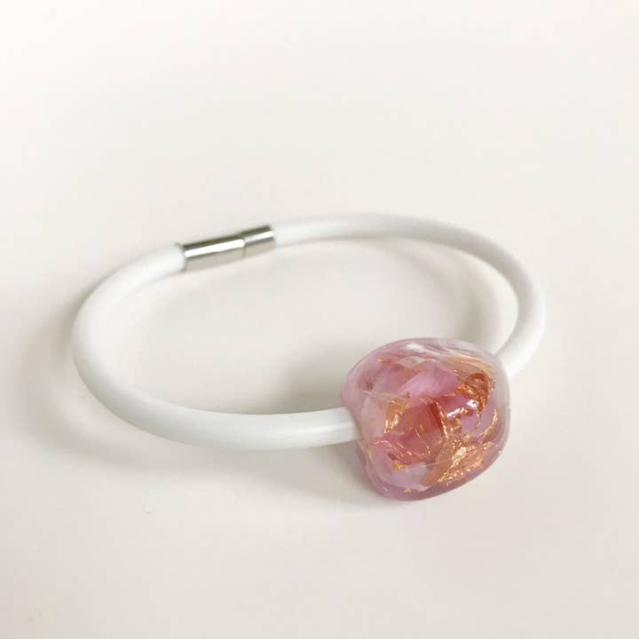Eco-Resin Single Stone White Neoprene Danaa Bracelet for wholesale by Belart Fair Trade
