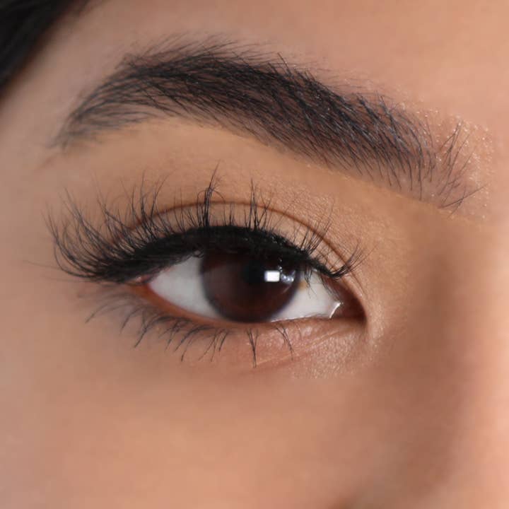 VIAI Beauty - Wholesale False/Fake Eyelashes - LURELLA 3D Mink Eyelashes - Redemption1