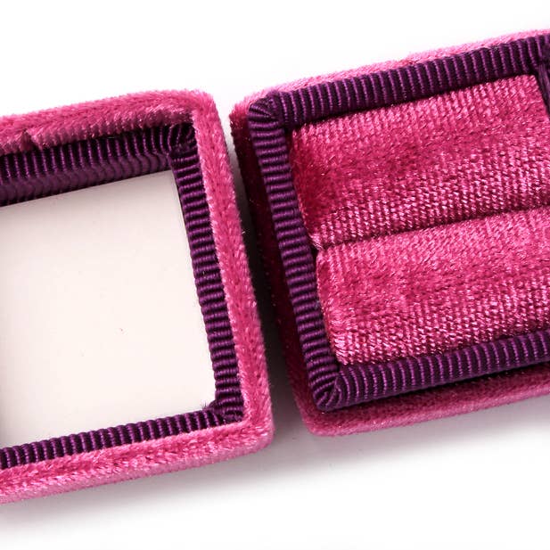 Inca UK – Großhandel Schmuckschatulle/-Organizer – Ringbox aus fuchsienrosa Samt, Größe 3,6 x 3,6 x 3,6 cm4