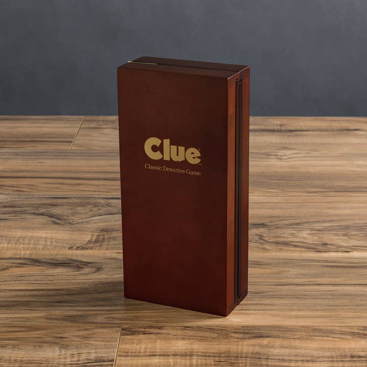 WS Game Company - Wholesale Board Game - Clue Deluxe Travel Edition
