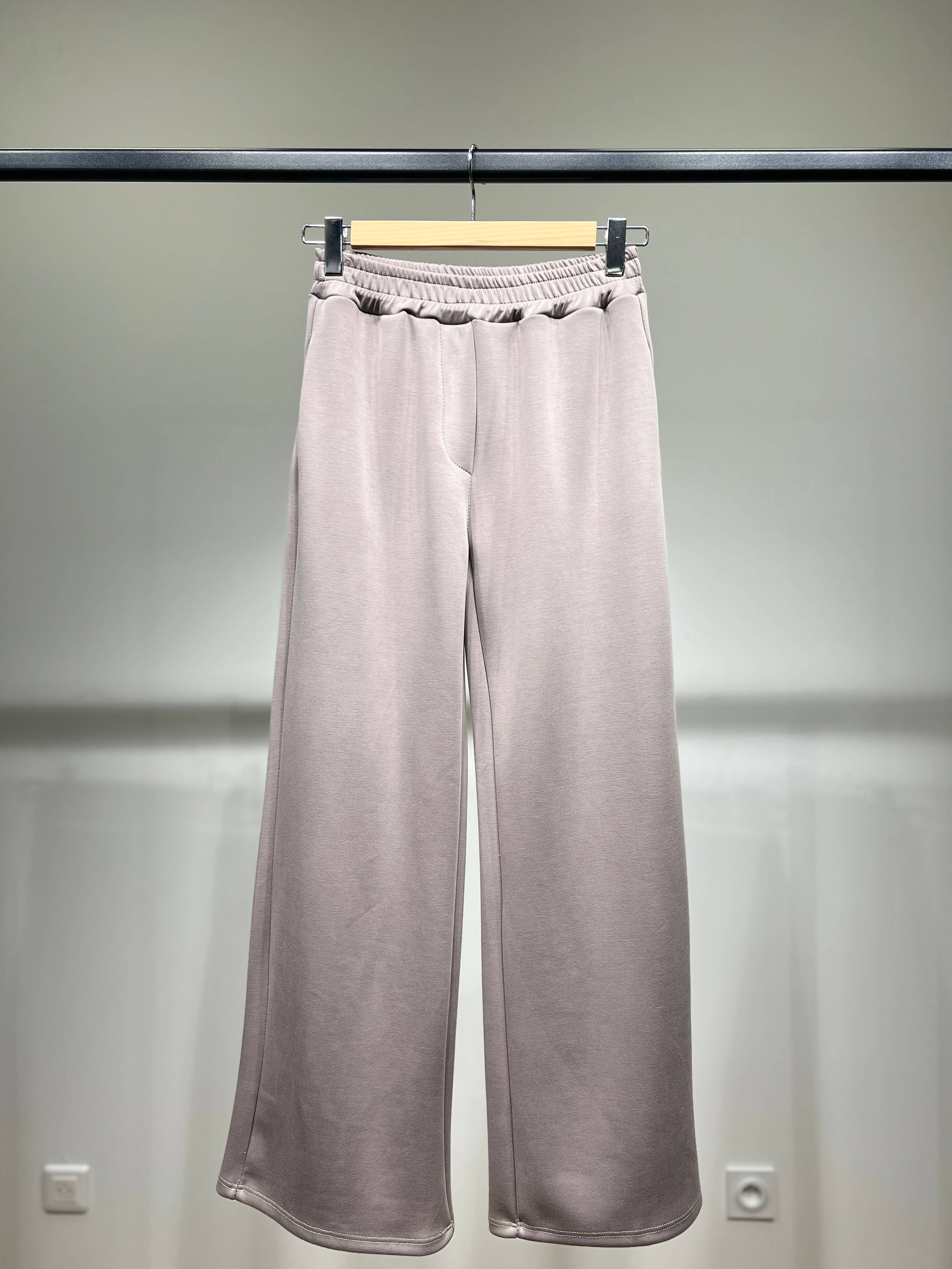 L'Emotion – Großhandel Hose – Damen – Bequeme Hose mit geradem Schnitt und elastischem Bund4