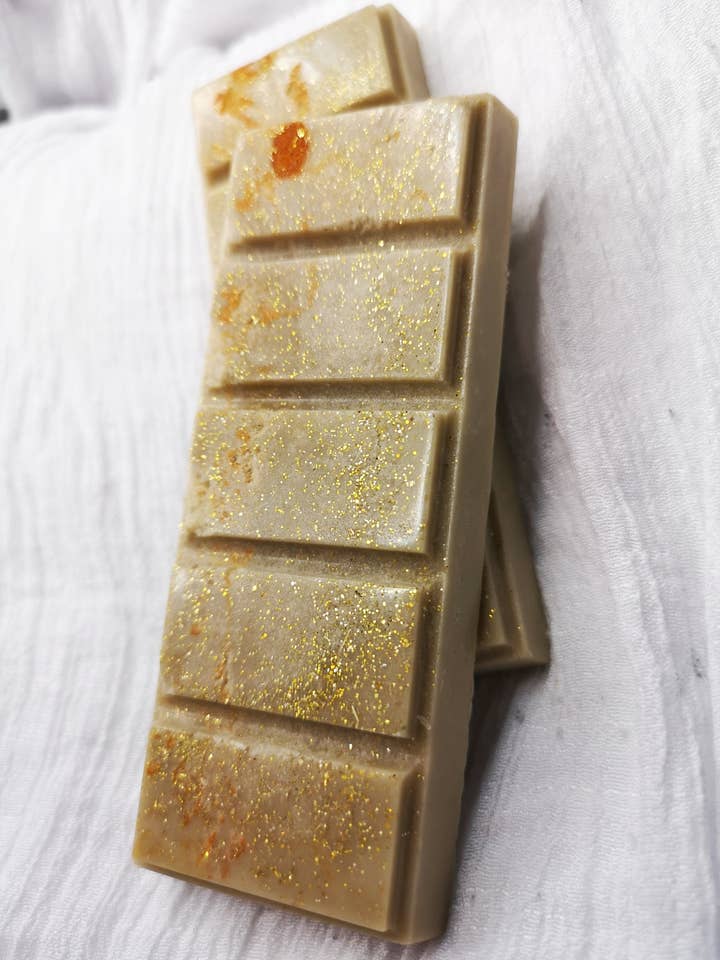 Baltic Amber and Clove "Laia" (fiction inspired) Snap Bar for wholesale by Magick Melts
