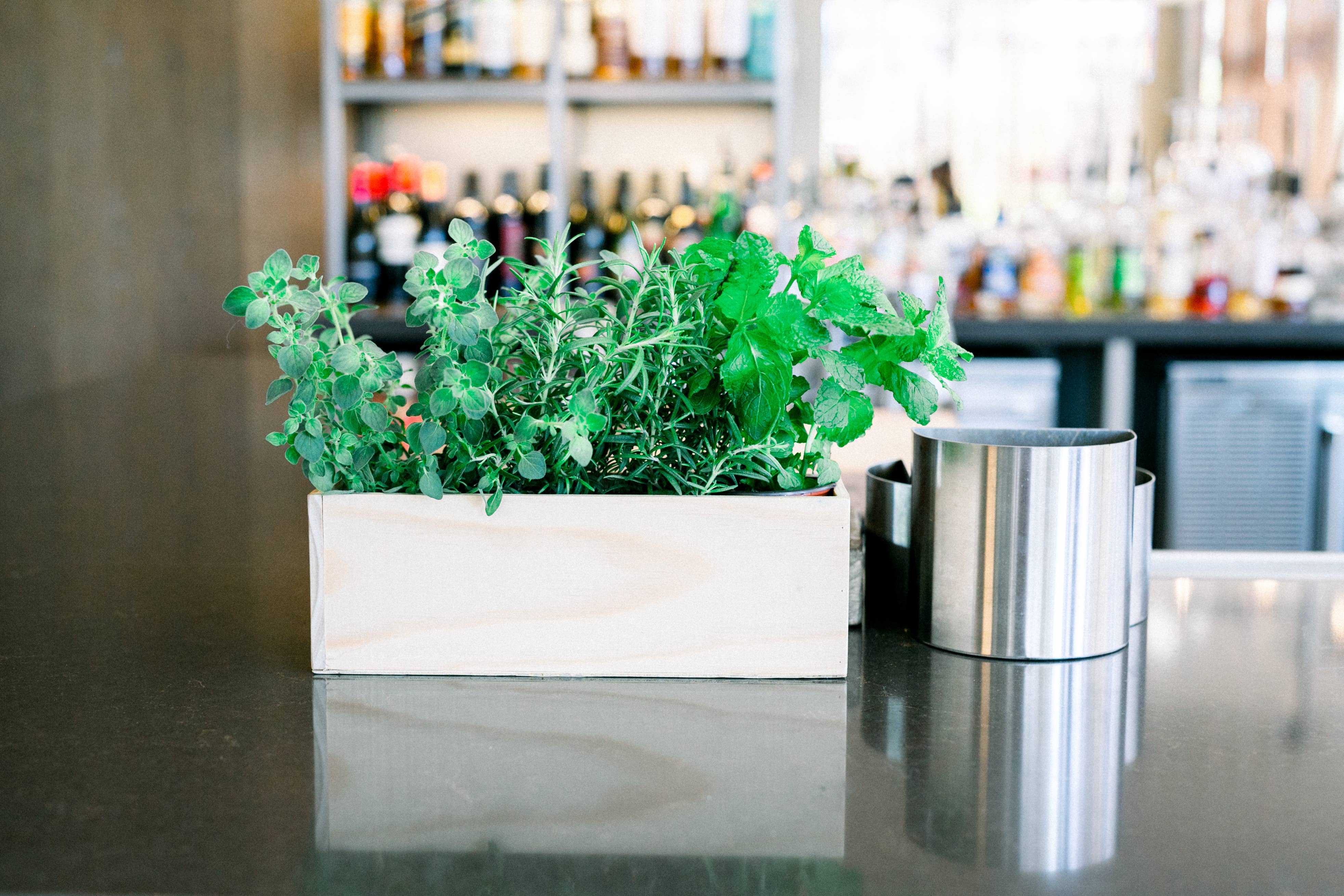 UNIMIX FLORAL - Wholesale Planter Box - Wood Planters/Containers 20"x4"1