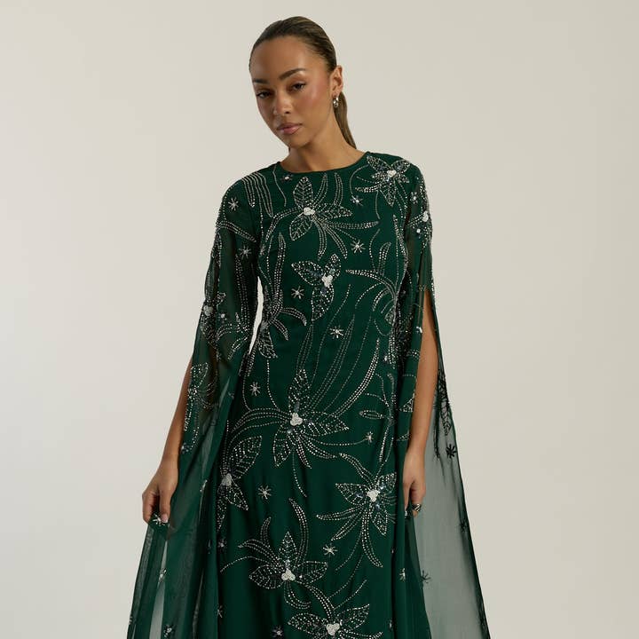 Vestido Maxi com Capa de Mangas Florais Bordadas Eden Green por atacado de Frock & Frill