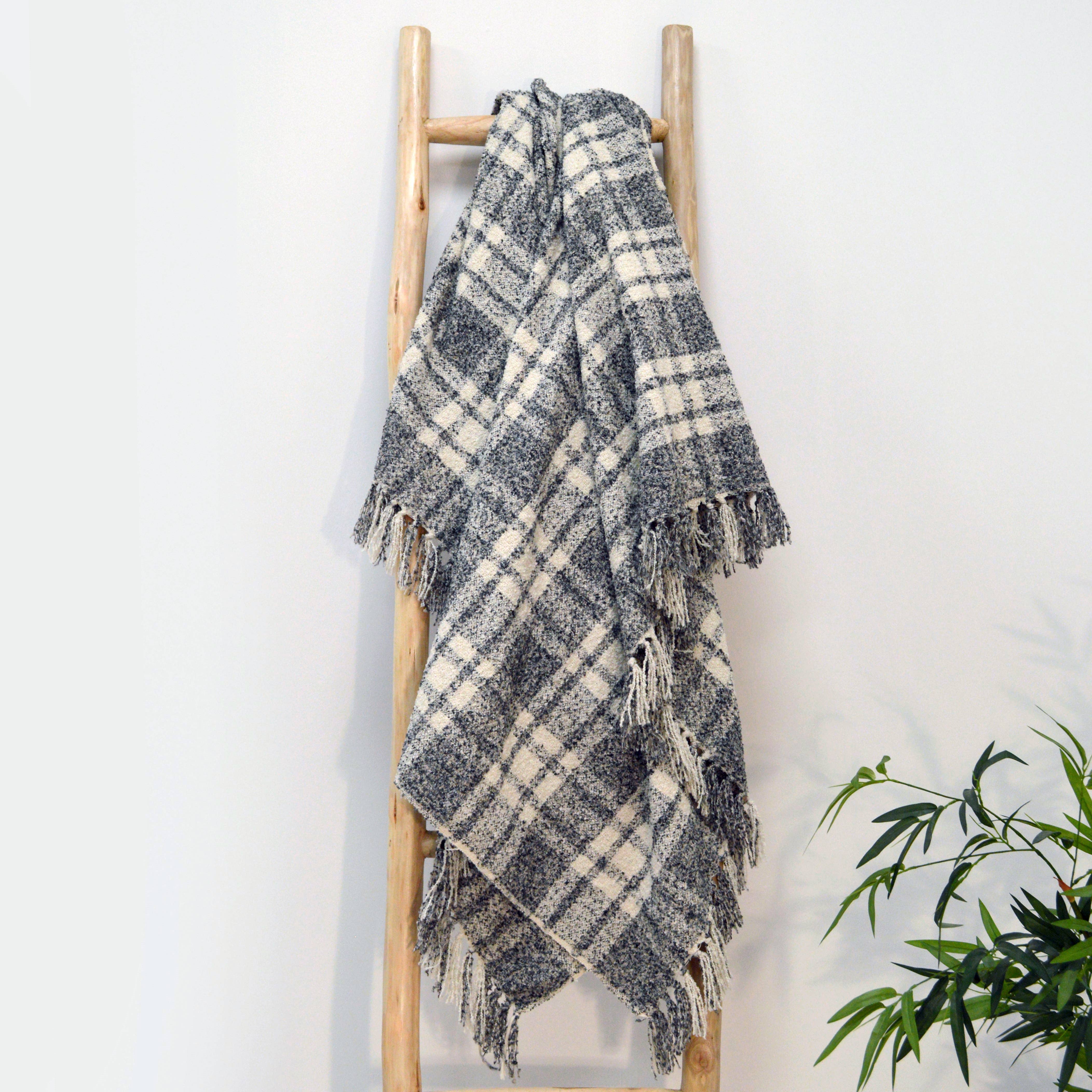 Allure Bath Fashions - Wholesale Throw Blanket - Darwin Chenille Checked Tartan Throw Blanket - 100% Recycled0