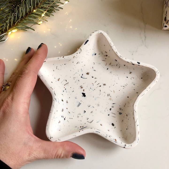 Star Dish and other Purchase Wholesale crushed oyster shell. Free Returns & Net 60 Terms on Faire trending on Faire.