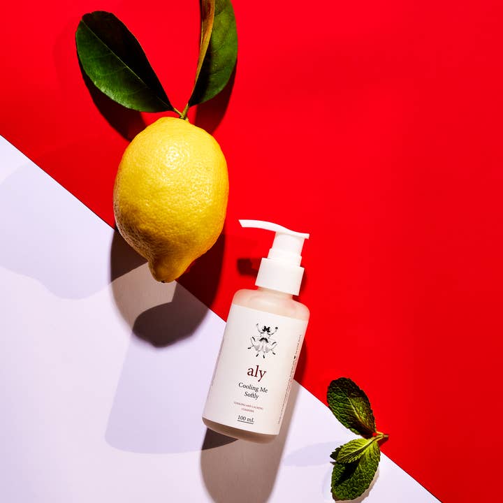 Cooling Me Softly Cleanser 100ml for wholesale by LOVE ALY'S