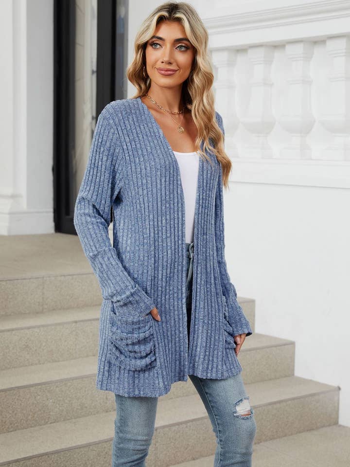 Suhkasana - Vendita all'ingrosso Cardigan - Donna - Top lavorato a maglia con cardigan a maniche lunghe e tasche semplici4