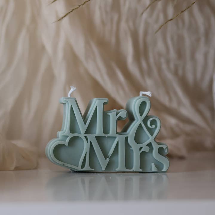Agaboo Candle - Wholesale Novelty Candle - Mr & Mrs Candle 2.5x4in1