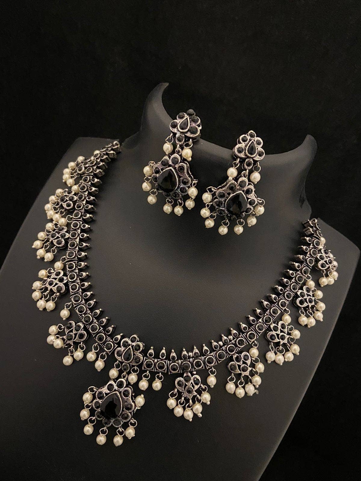 Vastrabhushan – wholesale Jewellery set – Handmade Indian Ethnic Gutta Pusalu Necklace Set8