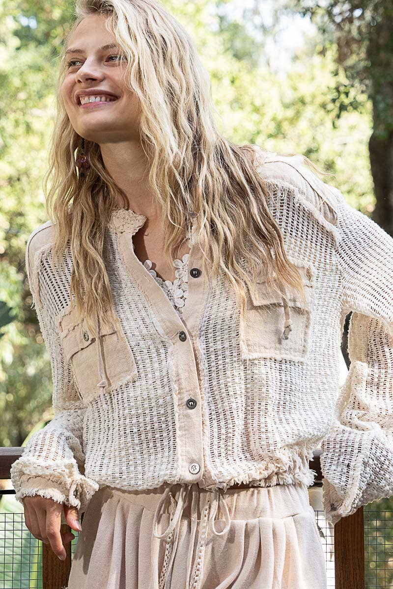 Pol Clothing - Vente Chemise à col boutonné – femme - Vente de chemise à capuche ouverte avec boutons et poches avant.7