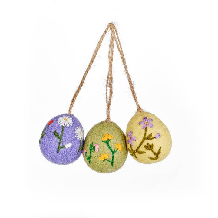 Felt So Good - Vendita all'ingrosso Set di decorazioni - Set di 3 decorazioni di uova di Pasqua ricamate a mano in feltro