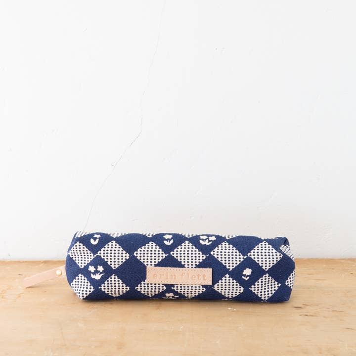 Erin Flett - Wholesale Pencil Case/Pouch - Checkered Quilt Pencil Bag24