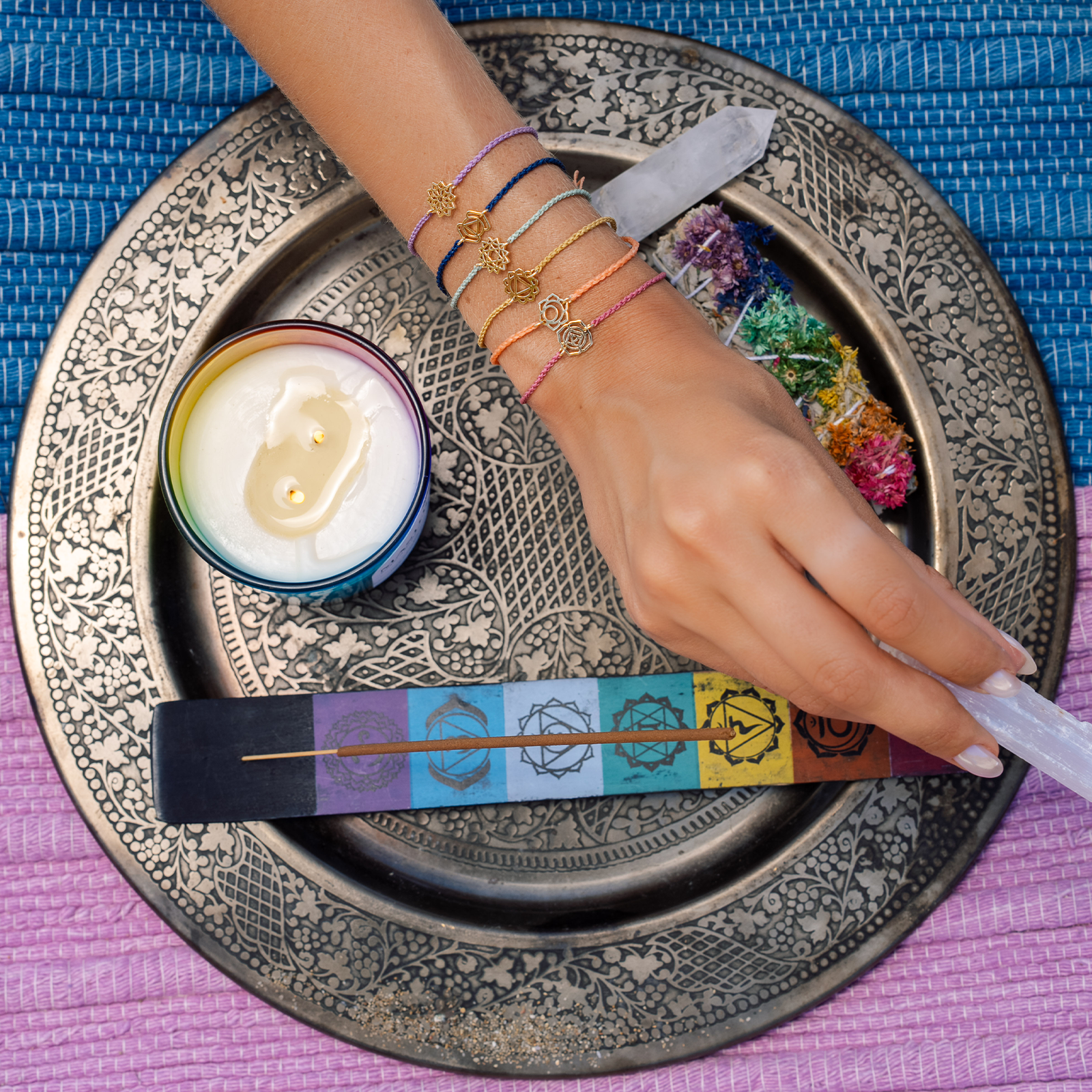 Lotus and Luna – Pulseira entrelaçada/entrançada por atacado – Pulseira Trançada Dourada do Chakra Sacral9