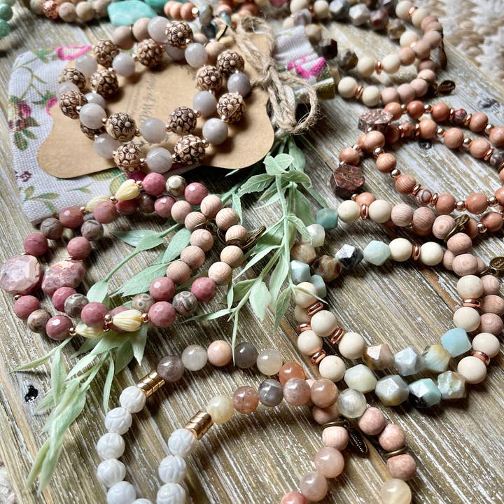 Drops of Wellness Goods - Venta al por mayor Pulseras de aromaterapia - Pulsera difusora de aceites esenciales, piedra natural, peonía dulce