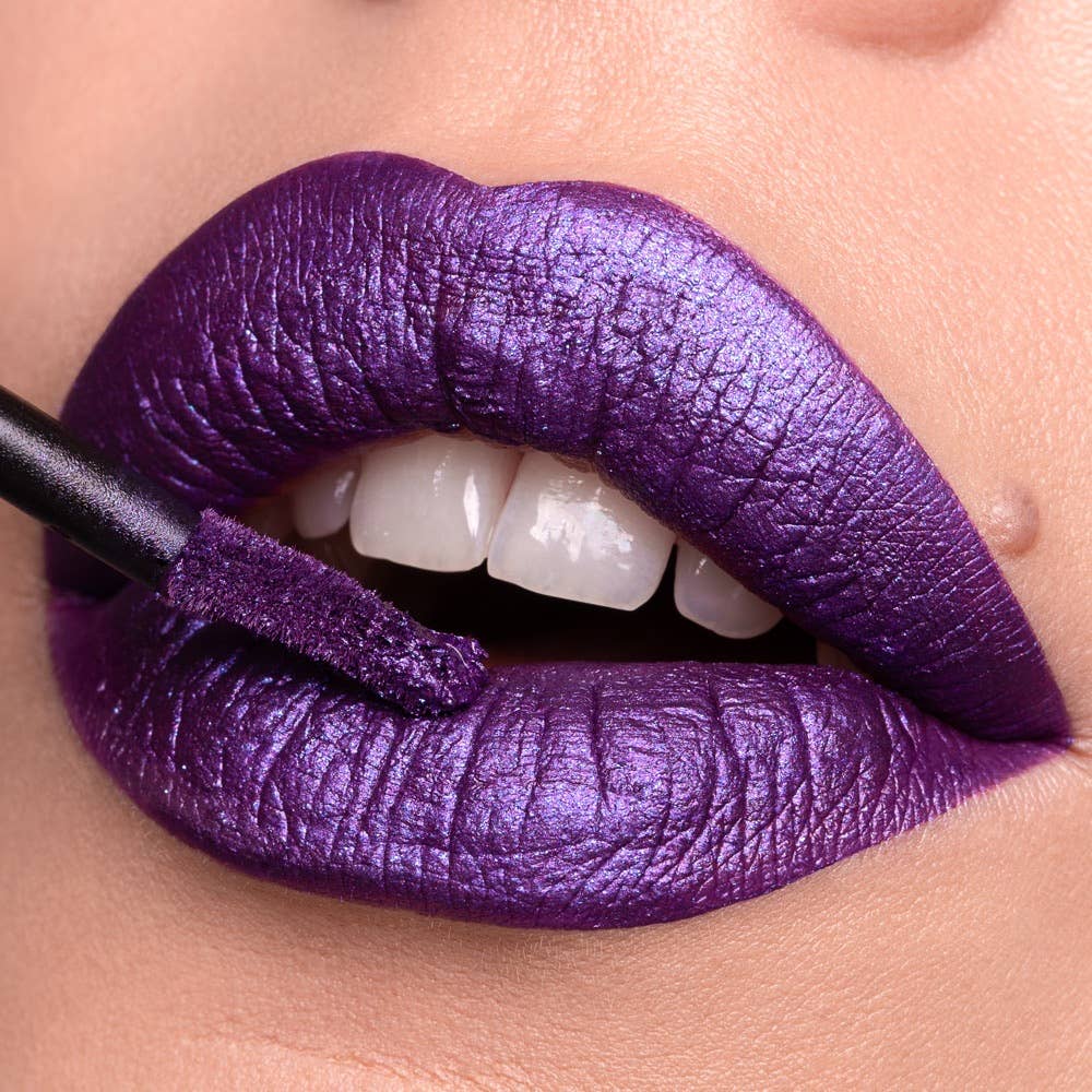 We Make-up - Wholesale Lipstick - EVER Liquid Lipstick 66 - Loki Purple0