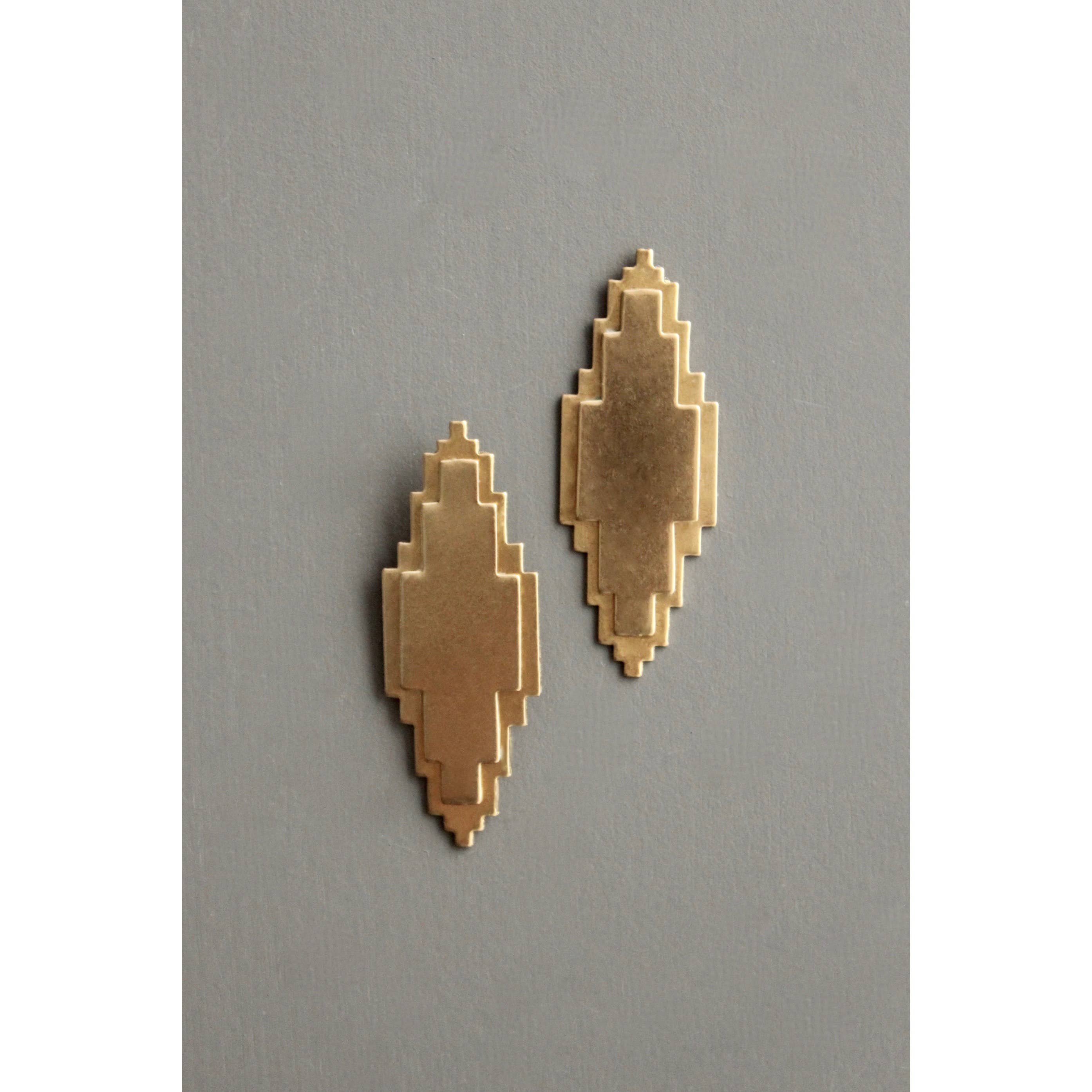 David Aubrey Jewelry - Vente Clous d'oreille - Boucles d'oreilles tiges géométriques en laiton BKNE650
