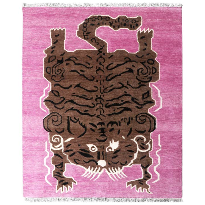 Tapis tibétain fuchsia pour la vente par Post House