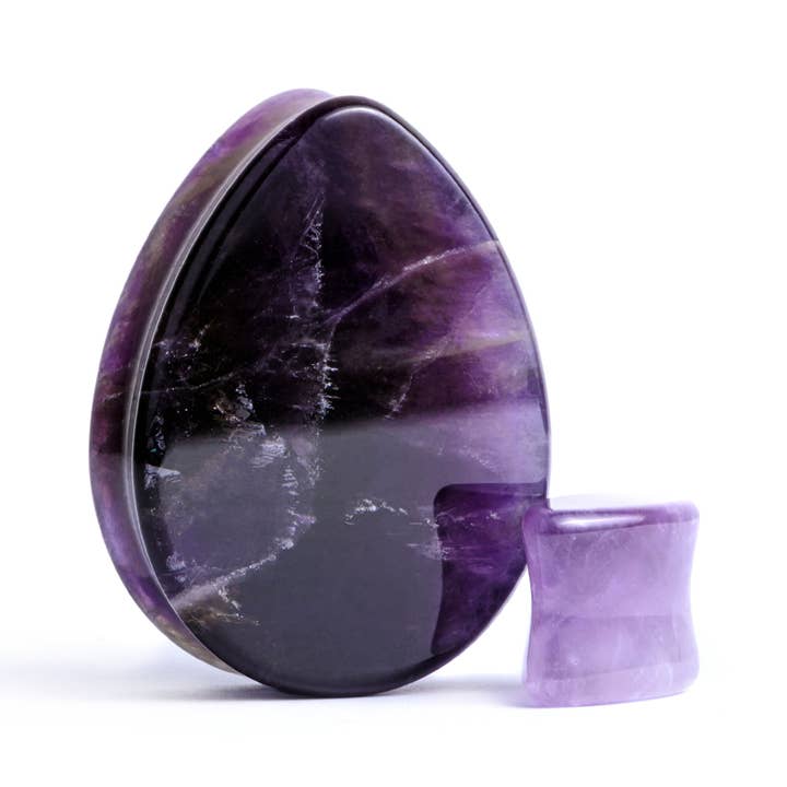 Custom Plugs – wholesale Pluggörhängen – Teardrop Ametist stenplugg/mätare