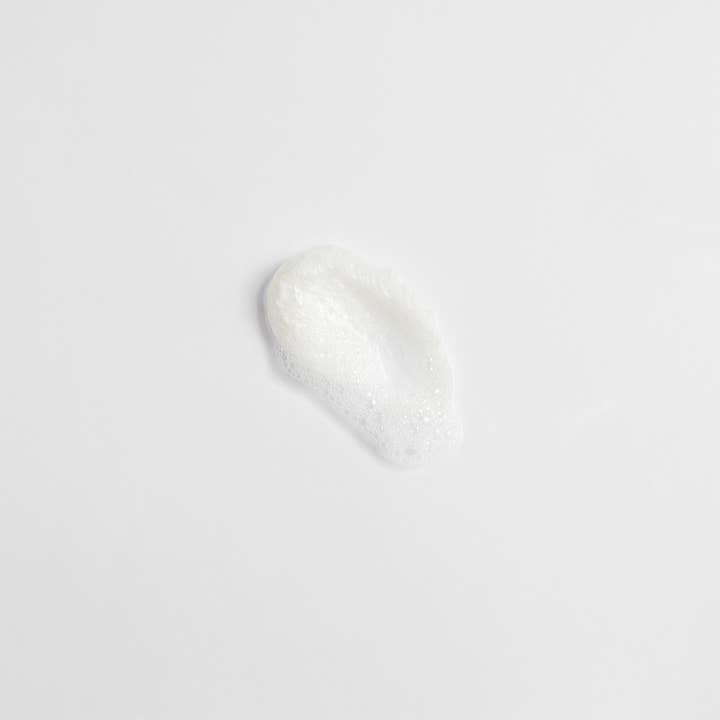 RevitalTrax International BV - Wholesale Facial Cleanser - Skin Cleanser with tea tree oil