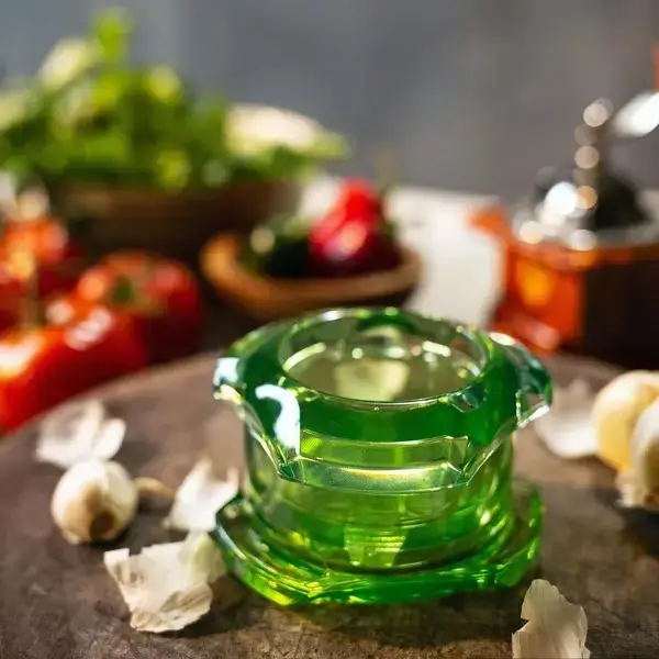 NexTrend - Wholesale Kitchen Tool/Gadget - Garlic Twister 4th Generation - Assorted Color Mix6