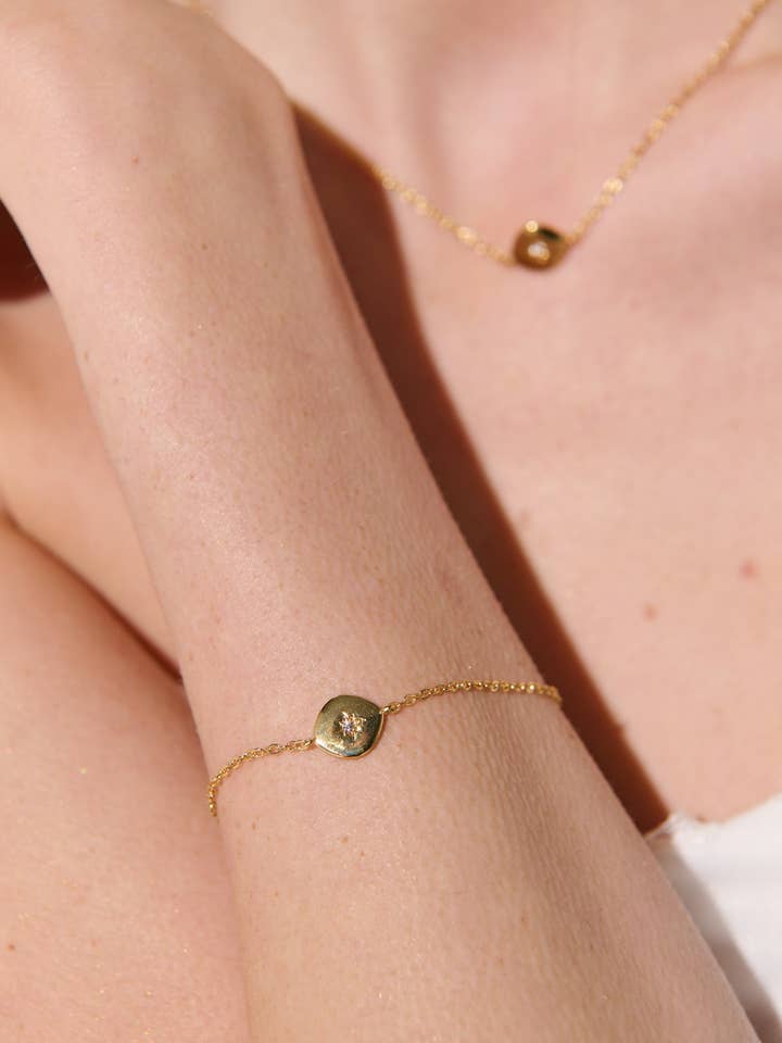 Crystal Point Crafted Gold Plated Bracelet for wholesale by Angels Whisper Accessories