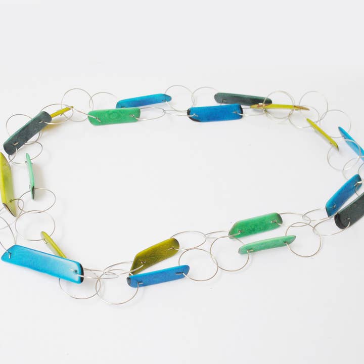 Colar Tagua Fragment Mod com detalhes em metal por atacado de Belart Fair Trade