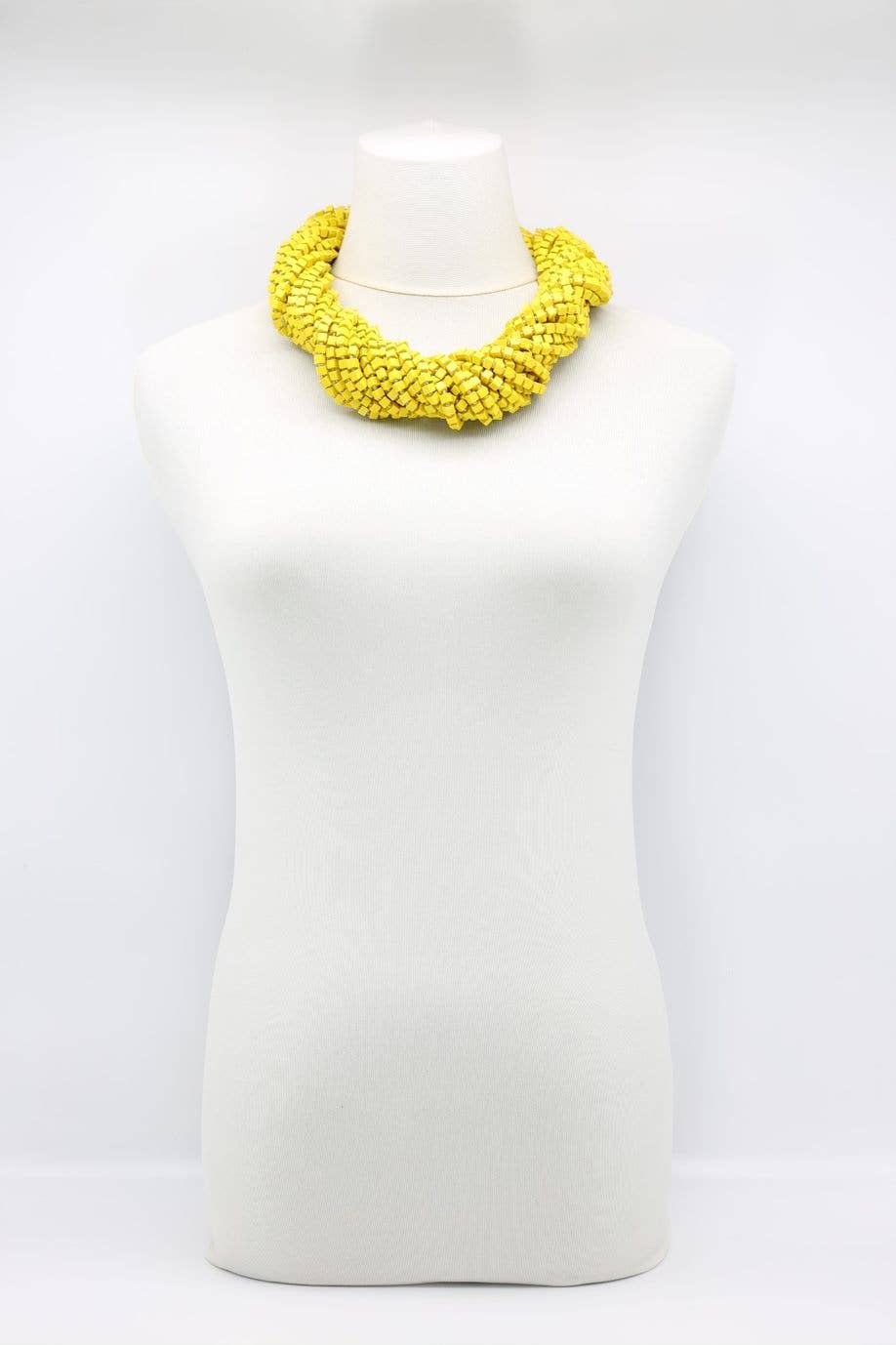 Jianhui London – wholesale Beaded/pearl necklace – The Next Pashmina Necklace 106