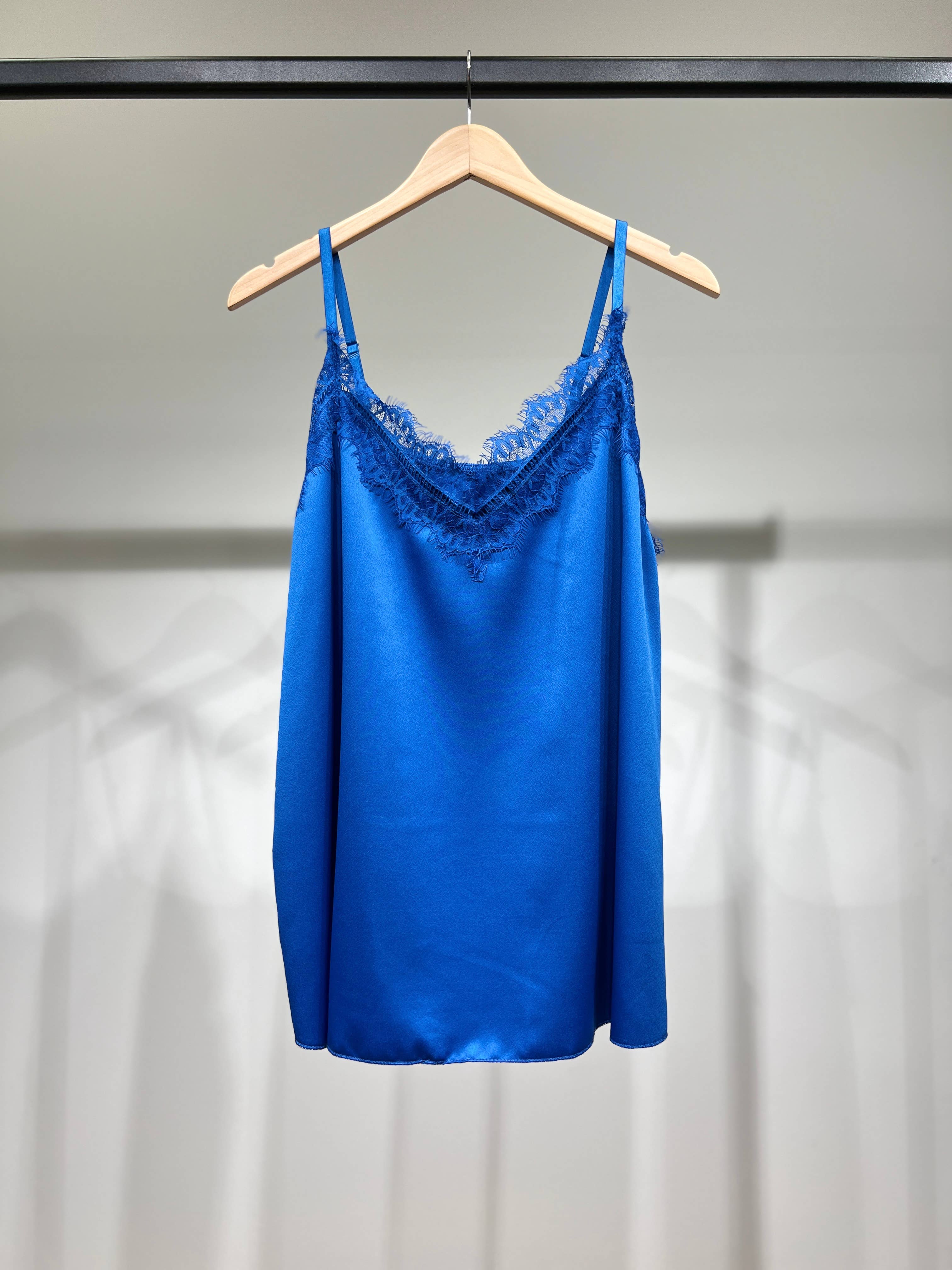 L'Emotion - Vente Débardeur – femme - Débardeur Caraco Ajustable à Dentelle Satiné2