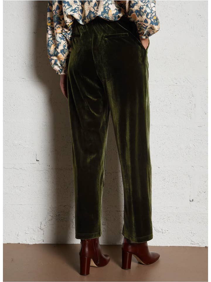The Korner - USA - Wholesale Pants - Women's - S24242178 - Ladies Wide-leg Velvet Trousers