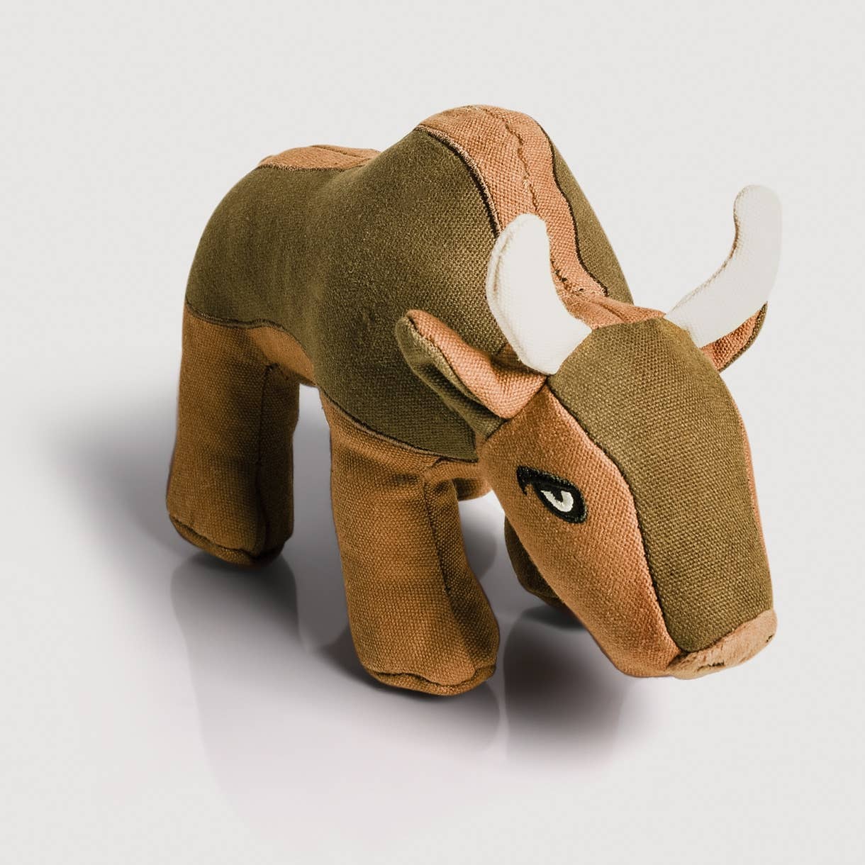 ne&no - Wholesale Pet Plush Toy - Dog - ne&no® Durable Dog Toy with Squeaker - Buffalo Billie