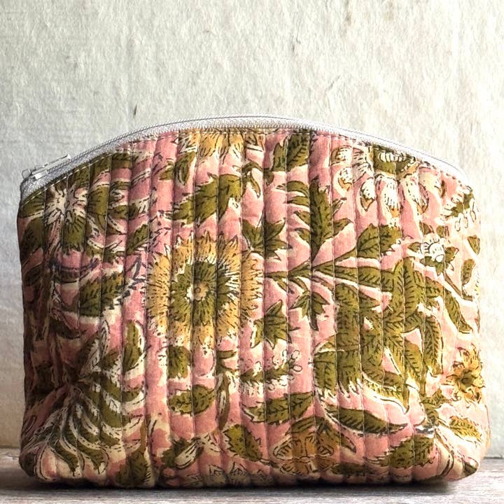 Belle's Nest - Wholesale Makeup/Cosmetic Bag - The Retreat Makeup Zip Travel Bag 0