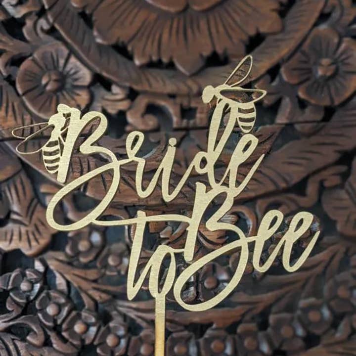 Décoration de gâteau de mariée Bride to Bee | Décoration de mariée Bumble Bee | pour la vente par Prettylittlelaser