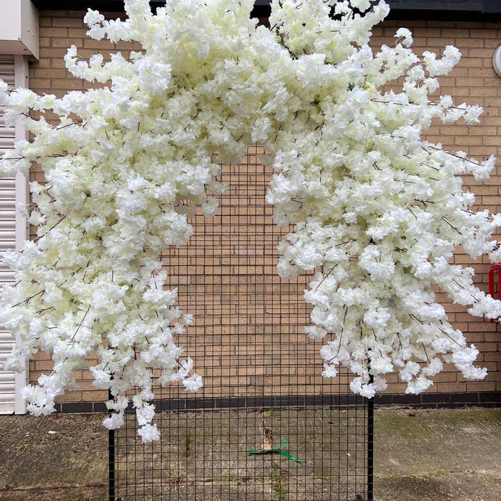 IVY CRUZ - Wholesale Bunting/Garland - White Cherry Blossom Garland, Cherry Blossom Arch, Blossom