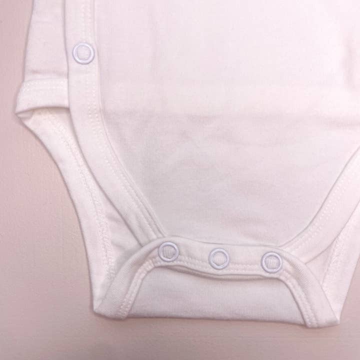 Elke & Indigo - Wholesale Bodysuit (footed) – Baby - Bamboo/Organic Cotton Freya Long Sleeve Bodysuit - White2