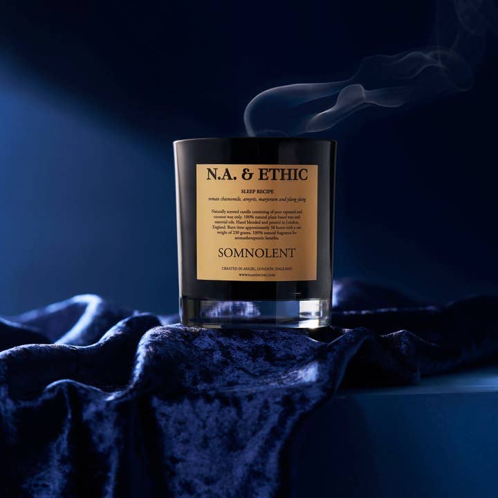 SOMNOLENT : Bougie parfumée naturelle pour la vente par N.A. & ETHIC