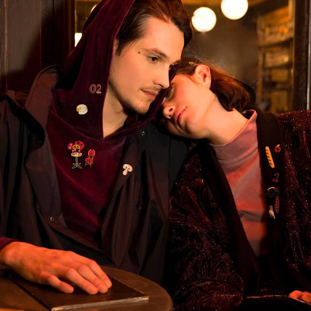 Macon & Lesquoy - Wholesale Brooch - Hand embroidered brooch - Pigeon2