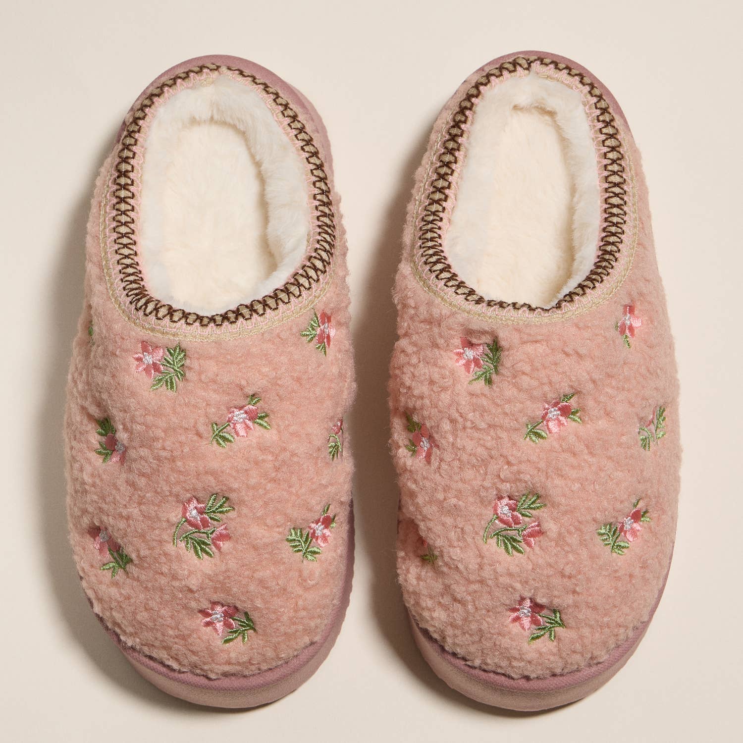 Frem - Wholesale Slippers - Women's - Embroidered Floral Indoor Slippers with Soft Fleece Lining for Christmas Gift5