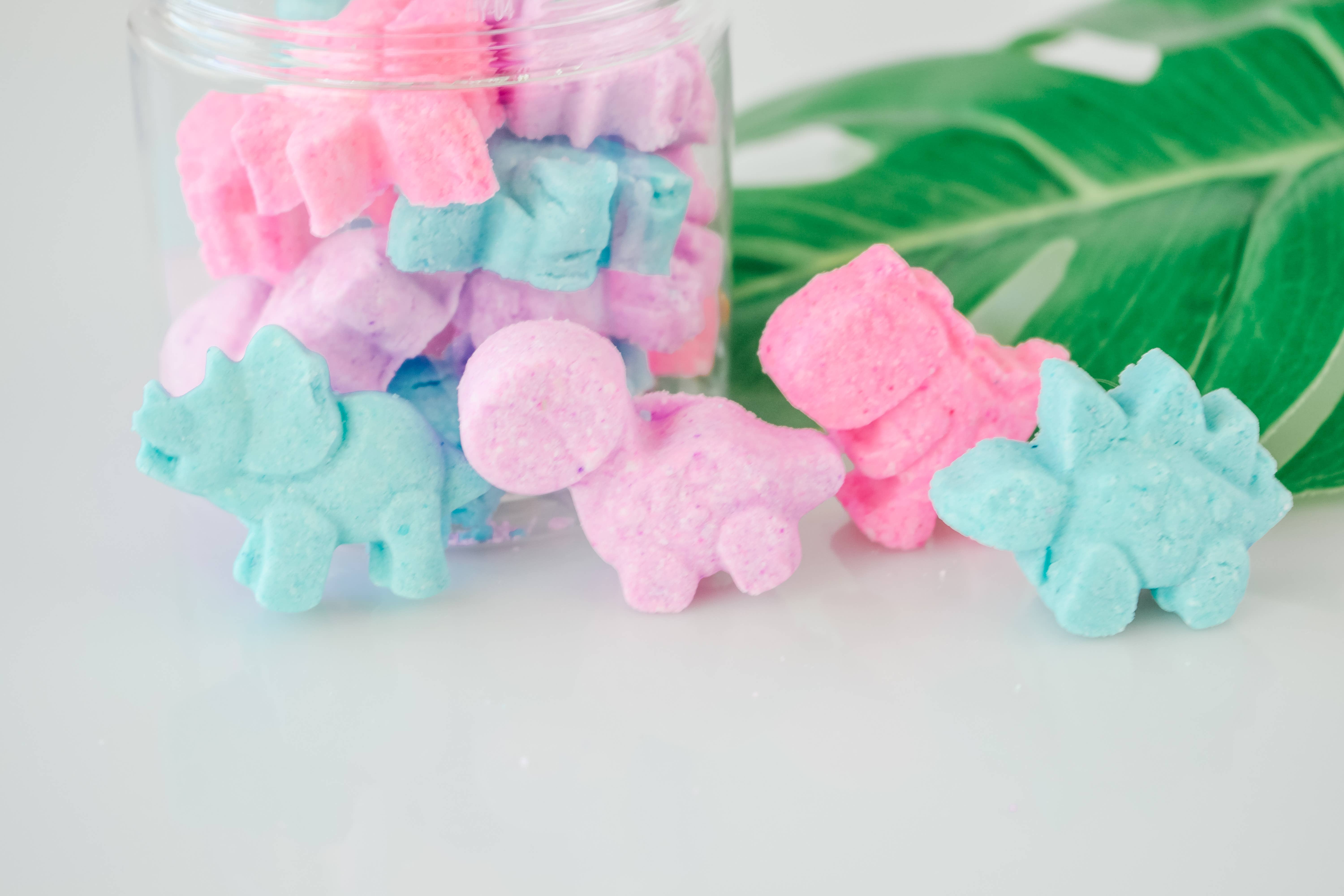 Lotus and the Wolf - Wholesale Bath Bomb/Fizz - Girl Dino Bath Tablets - Mini Bath Bombs1