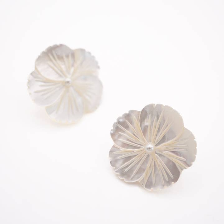 Miss Cecilia - Wholesale Stud/Post Earrings - Mother of Pearl Flower Ear Studs3