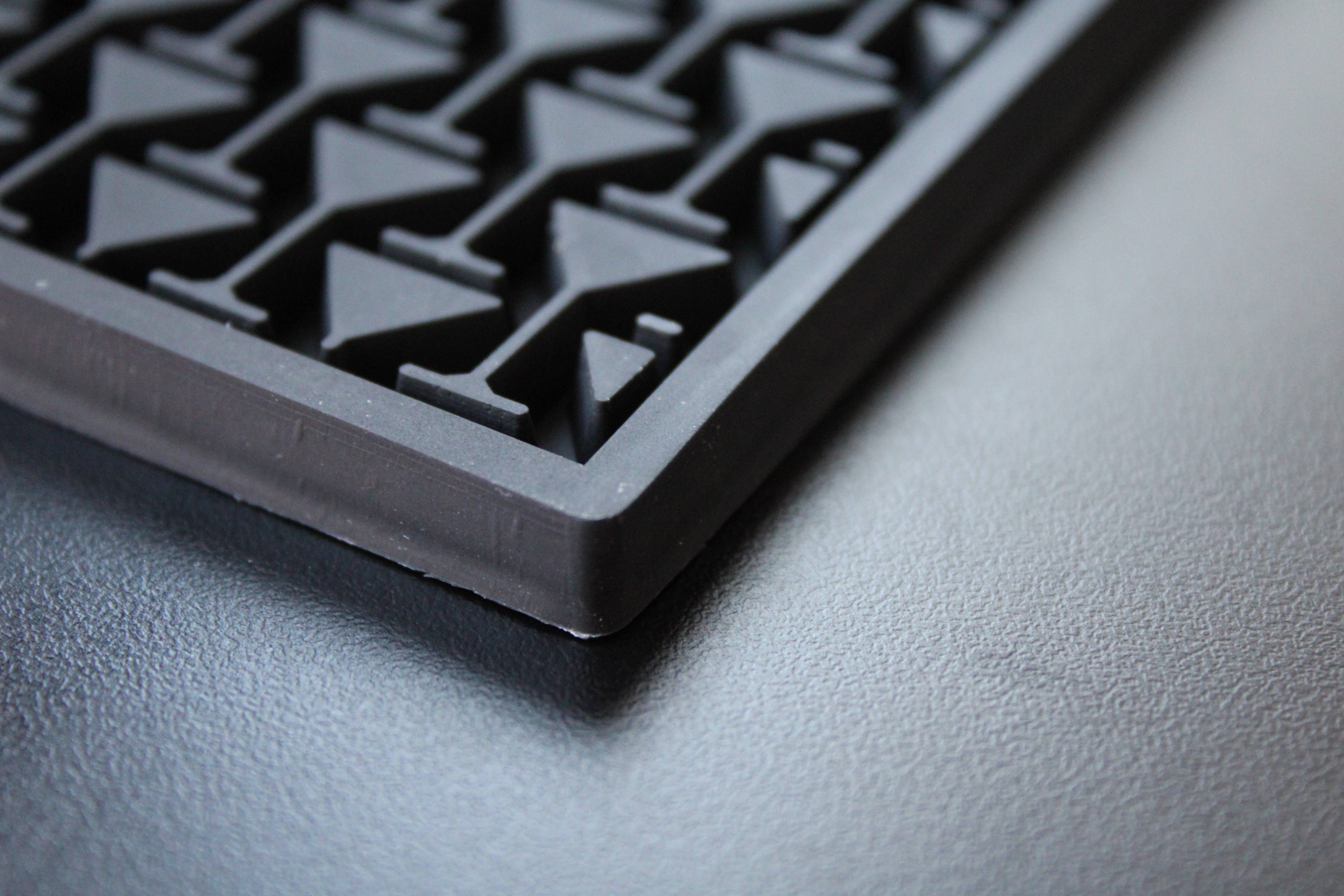 NOBLESIP – Großhandel Barzubehör – Bar-Matte "Legendary Bar" von NOBLESIP, perfekt für Hausbars!4