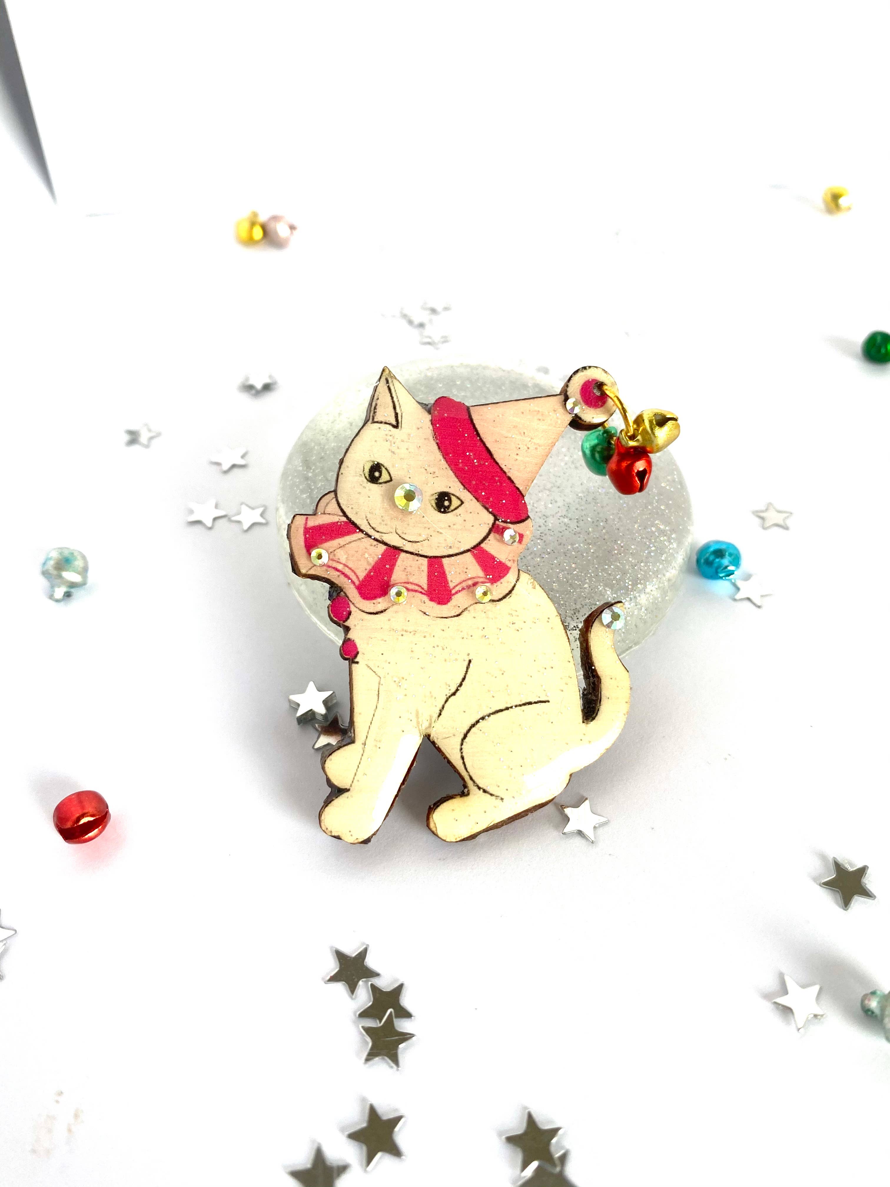 Rosie Rose Parker - Vente Broches - Broche clown en forme de chat scintillant, broche festive, broches de Noël5