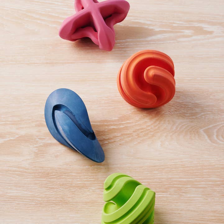 Only An Ocean Europe - Wholesale Pet Chew Toy - Dog - PetDreamHouse ChewtasticGeo-Toys & Geo-Gentle1