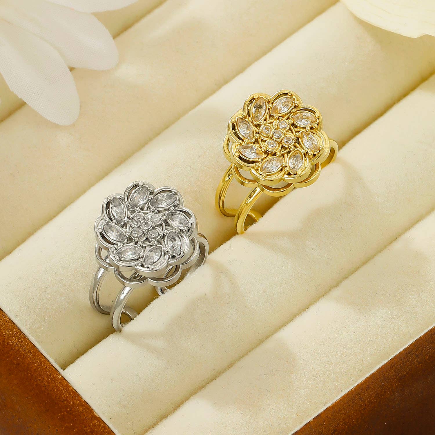 Kapyco - Venta al por mayor Anillo con gemas - Anillo antiestrés de acero inoxidable - BG3102832