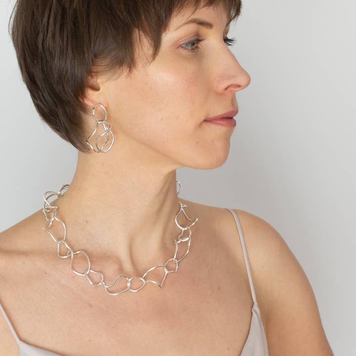 Elina Briede Jewelry - Wholesale Dangle Earrings - Sculptural link earrings1