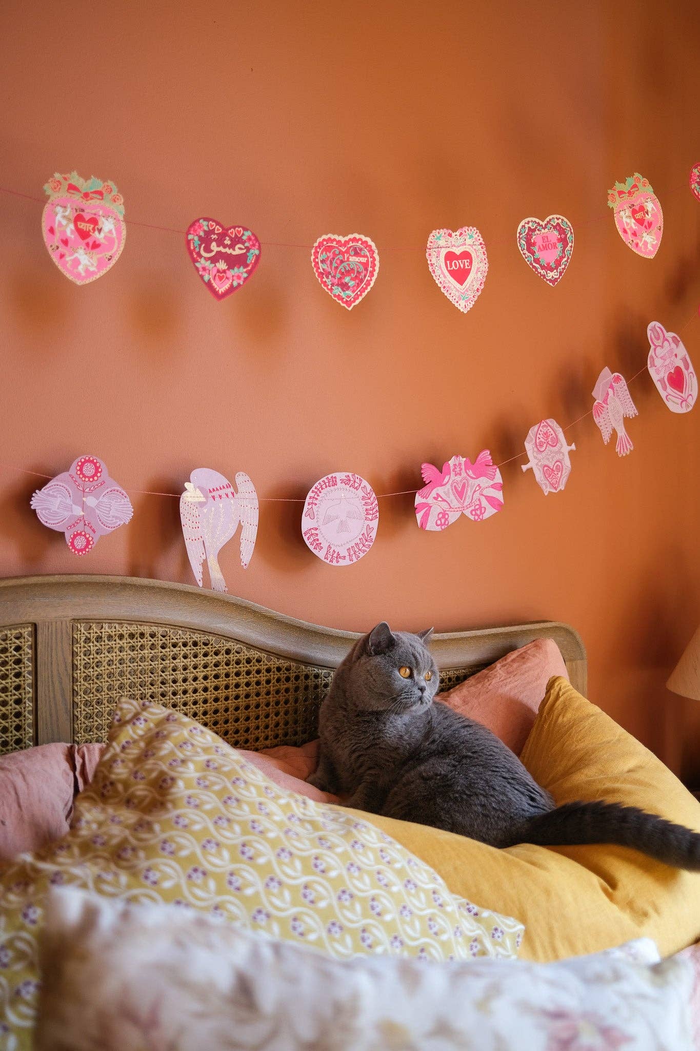 East End Press – Arco de bandeirinhas por atacado – Grinalda Costurada de Pássaros do Amor17