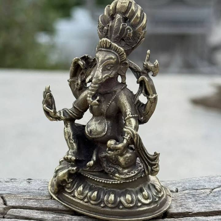 Lungta Imports – Escultura por atacado – Pequena estátua de Ganesha em latão para sabedoria e riqueza do Nepal8