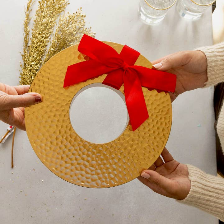Bonnie & Pop - Wholesale Chocolate Box - Sweet Treats Wreath